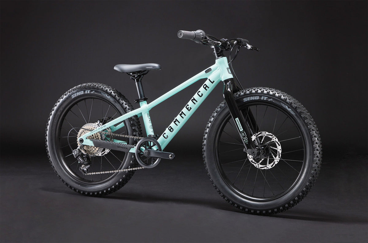 Commencal Ramones 20 Kids Mountain Bike 7-Speed Disc Brakes Wide Grippy Tires
