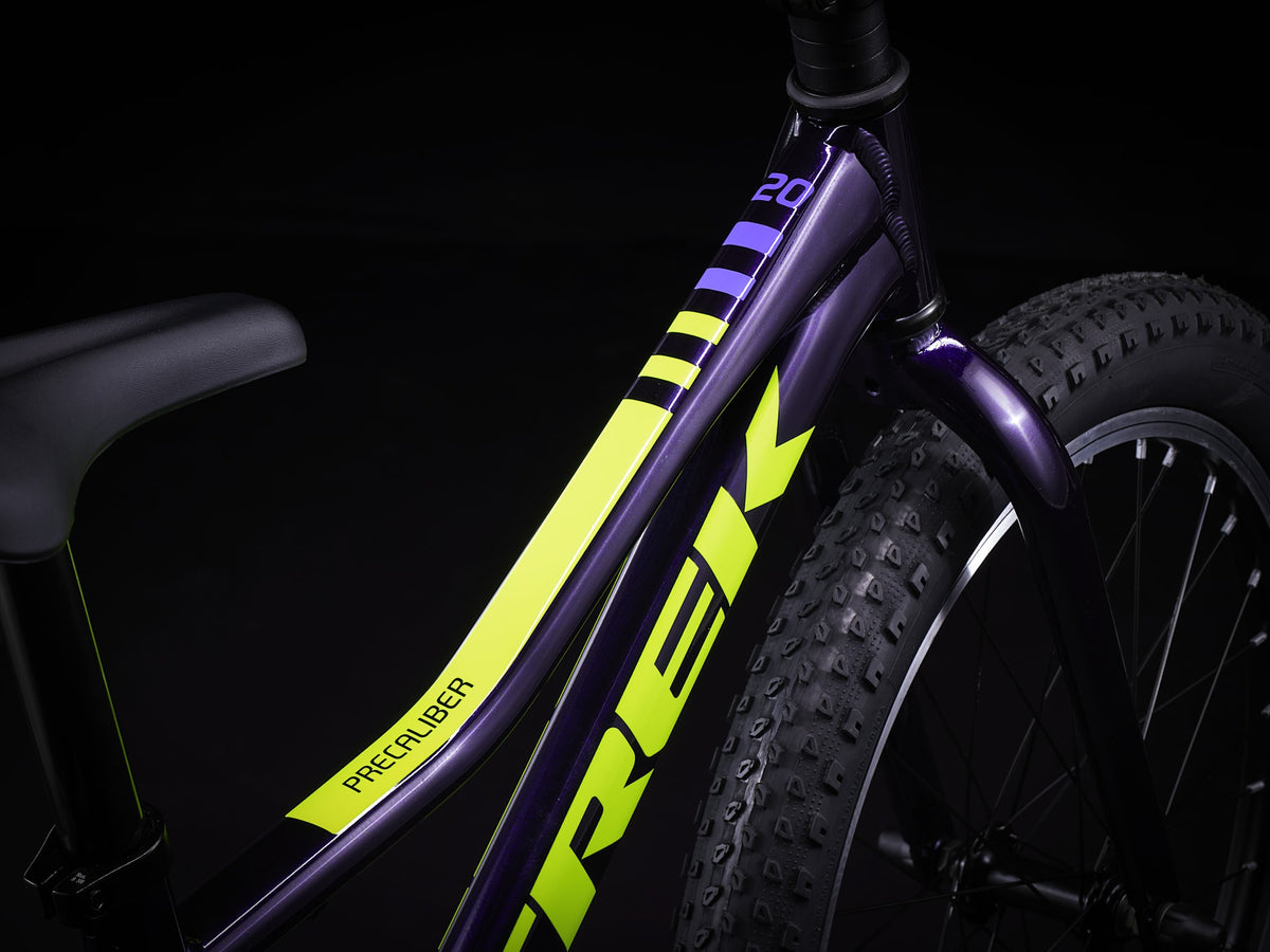 Trek Precaliber 20 Kids' Hybrid Bike: Single Speed, Coaster Brake, Durable Frame