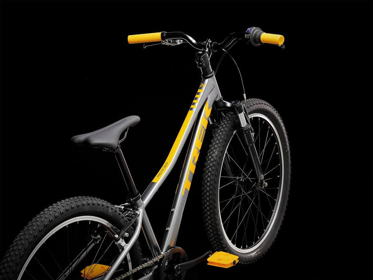 Trek Precaliber 24-inch Kids Hybrid Bike 8-Speed Suspension Aluminum Frame